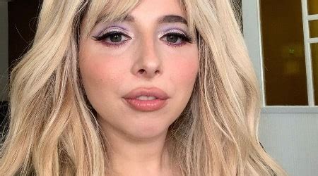 Esther Povitsky Height, Weight, Age, Body Statistics